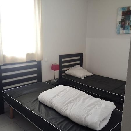 Le Domaine Du Golf ***. Lieu-Dit Launac-Le-Vieux 1 Chemin De L'Aire 34690 Fabregues Luaran gambar