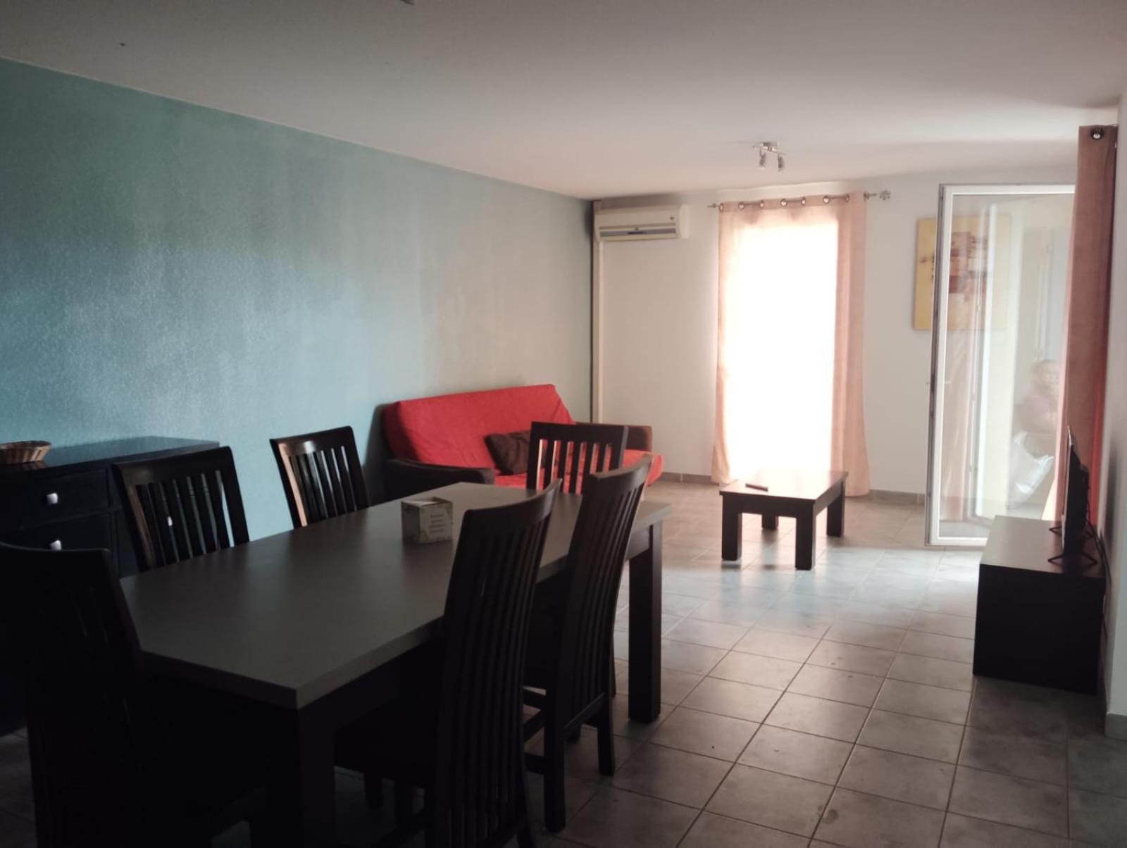 Le Domaine Du Golf ***. Lieu-Dit Launac-Le-Vieux 1 Chemin De L'Aire 34690 Fabregues Luaran gambar